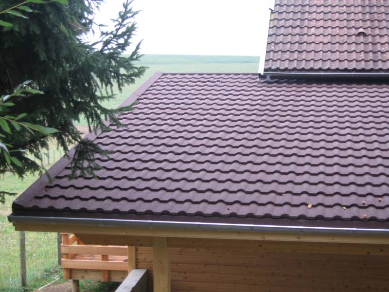 Tuiles et ardoises pour toiture faible pente - GERARD®, METROTILE® et DECRA®_0