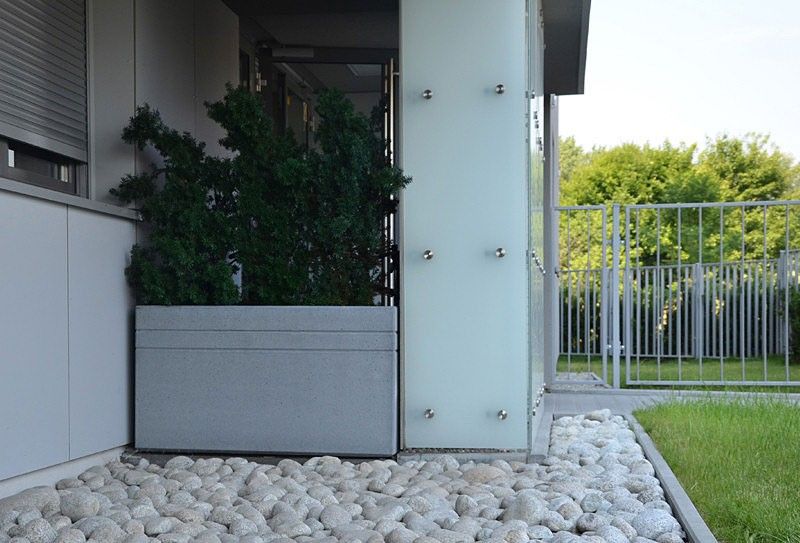 Brno 133133 - Jardinières en béton sablé ou peint - Komserwis - Hauteur 65 cm_0