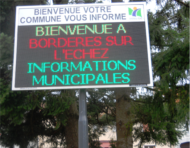 Panneau d'affichage lumineux LED - Fullcolor ESD - haute luminosité et résolution pour affichage publicitaire_0