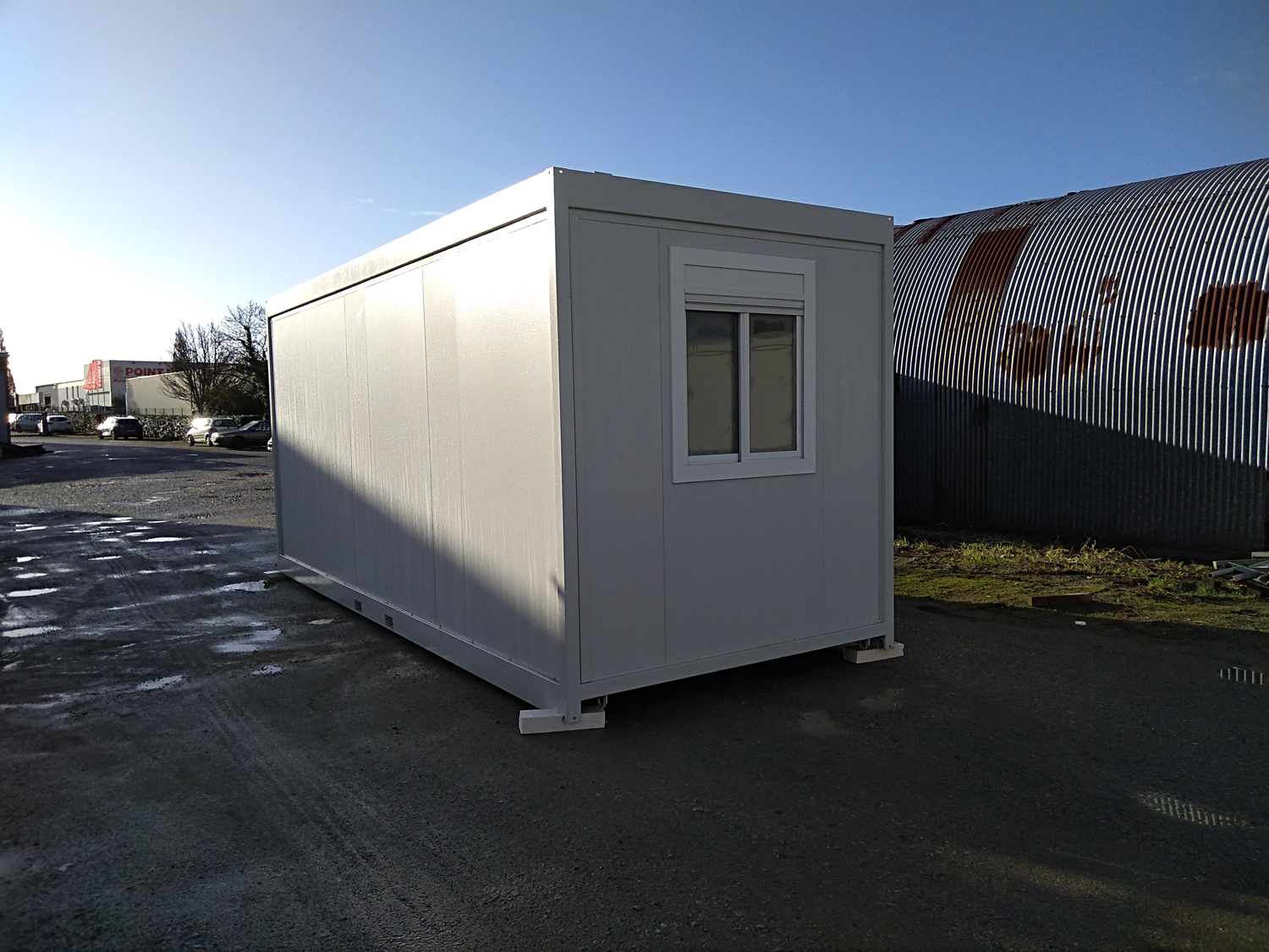 Constructions modulaires - Modules monobloc pour bureaux ou vestiaires - Dimensions 6036x2436x2750 cm - Panneau sandwich 40mm_0
