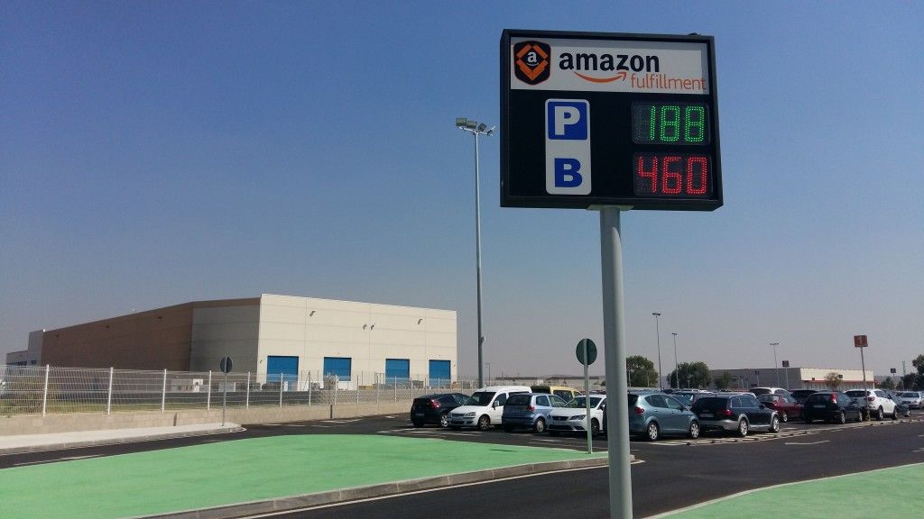 Système de guidage pour entreprises et centres logistiques - Urbiotica - Capteurs sans fil et panneaux dynamiques personnalisables_0