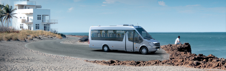 Minicars Mercedes-Benz - Sprinter Travel avec design unique et élégance_0