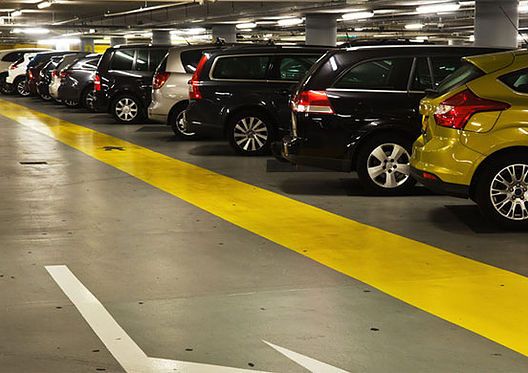 Revêtement de sol en résine époxy bi-composant idéal pour les surfaces humides_1