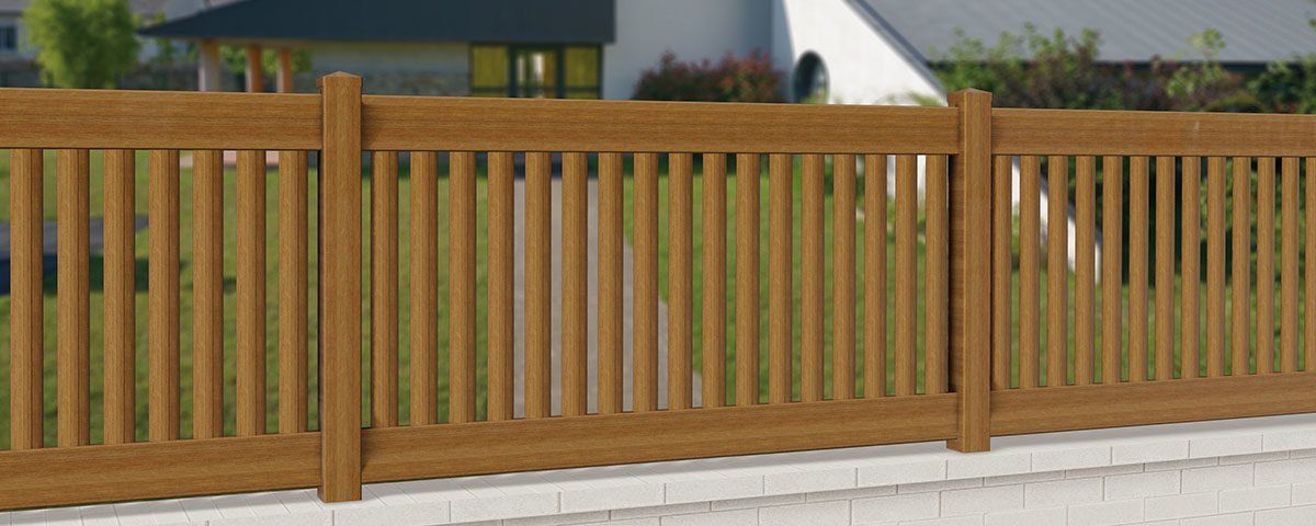 Clôture PVC CL 08 C / Type 01 C - CG Pro - Barreaudage vertical par lames PVC - Traverses mortaisées et renfort métallique_0