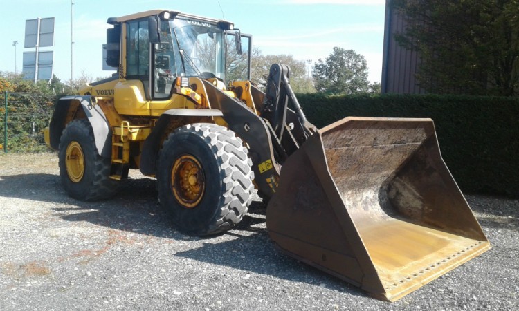 Chargeur/pneus volvo l110f_0