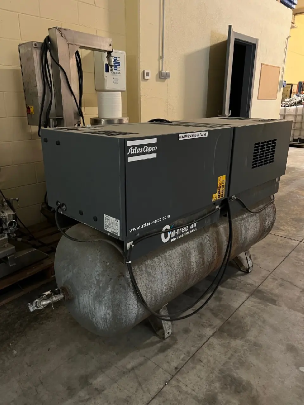 Compresseur d'air sans huile atlas copco sf 8 11,8 ls d'occasion_390 - référence                        :                         c8249_0