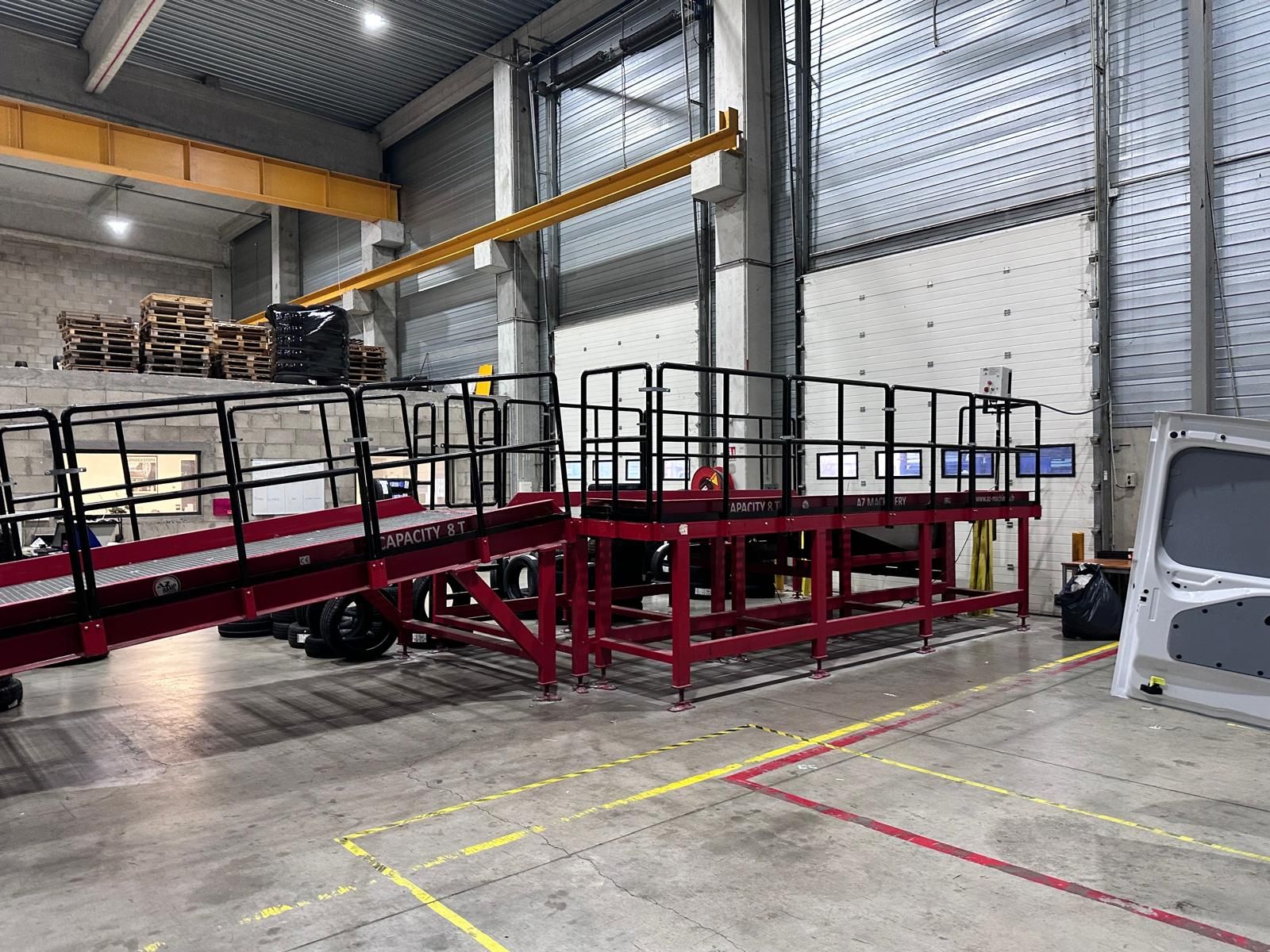 Rampe de chargement fixe avec niveleur - 8 Tonnes | Occasion | Conforme CE_0
