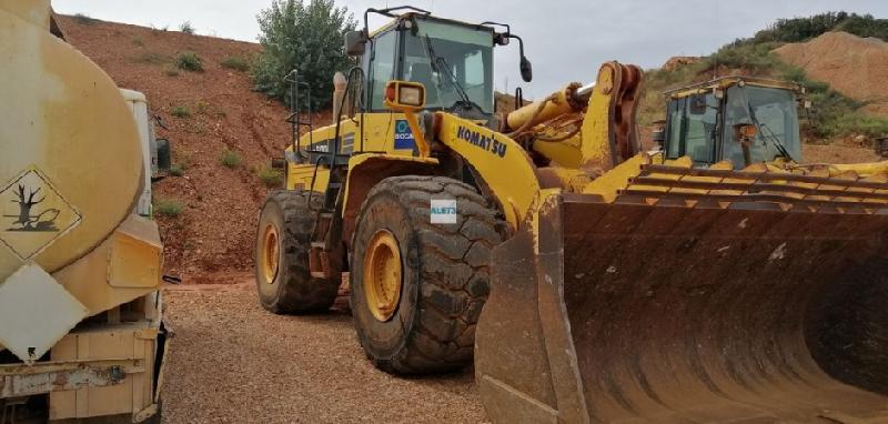 1241 - WA470 - Chargeur sur pneus Komatsu - Godet 3m3 - Année 2014 - 14.000 heures_0