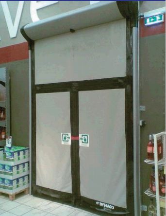 Porte rapide à enroulement en plastique pour utilisation intérieure - 5500 x 5500 mm - PVC 900g/m², moteur monophasé 230V_0