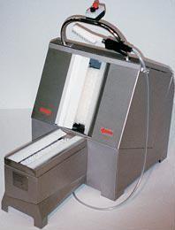 Lave-semelles et lave-bottes - Ossature inox - 3 moto-réducteurs - Système venturi pour désinfectant_0