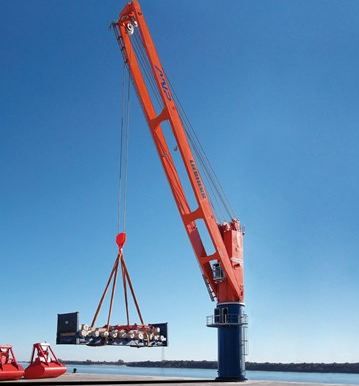 Fcc 280r grue portuaire fixe - liebherr - force de levage max 120t_0