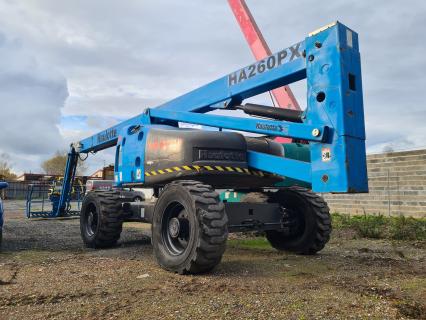 Nacelle articulée Diesel en location, utilisée pour l'entretien de bâtiments et de construction, hauteur de travail 26 m - LOC-NASL-26M-ART_0