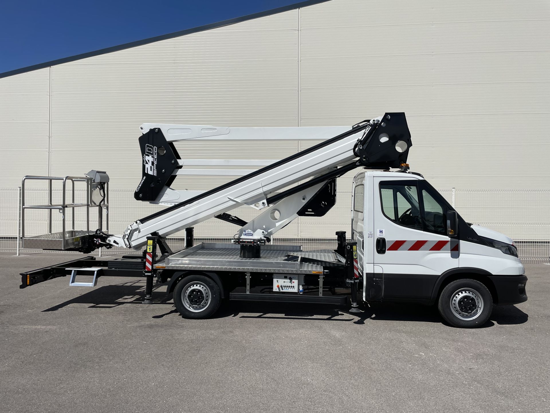 Nacelle articulée 24d speed (h h) - camion nacelle_0