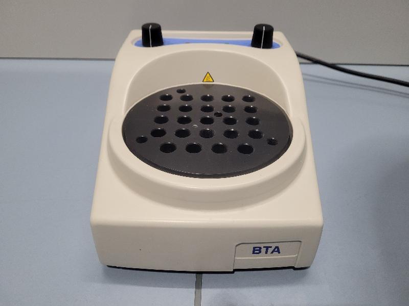 Système de chauffage à bloc sec Grant Instruments BTA pour 24 tubes_0