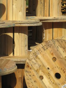 Touret en plastique, contreplaqué, bois ou acier - dimensions et modèle personnalisables sur demande_0