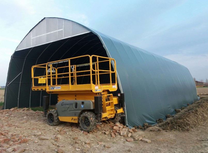 Tunnel de stockage à travée unique  idéal pour le rangement du fourrage et des équipements agricoles - Storeart_0