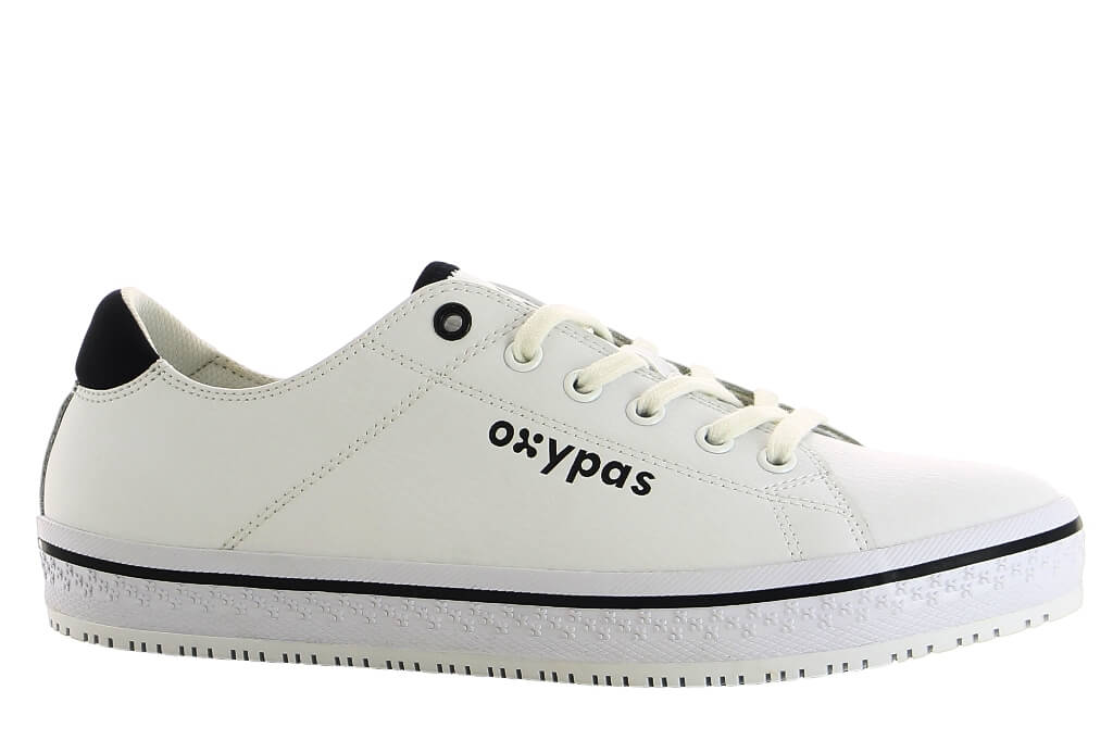 BASKETS BLANCHE ET BLEU EN CUIR POUR INFIRMIER