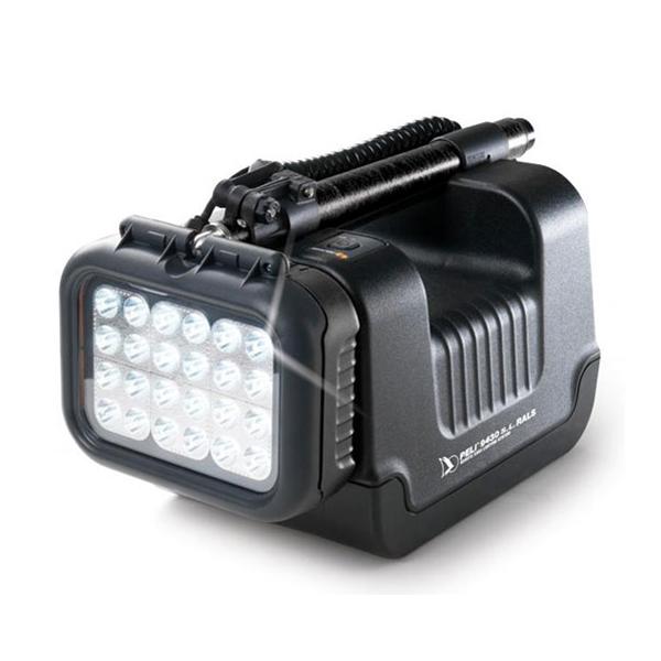 Projecteur d'extérieur Peli 9430SL - 2000 lumens - rechargeable - autonomie jusqu'à 15 heures_0