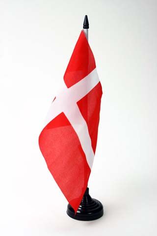 DRAPEAU DE TABLE DANEMARK-21X14CM