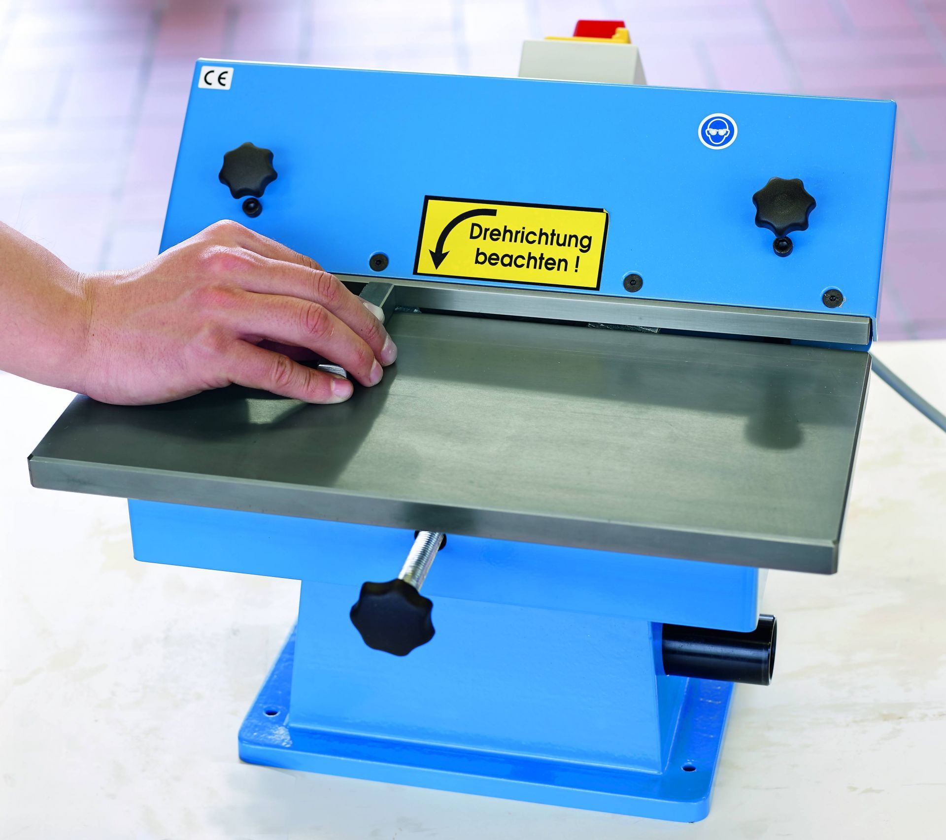 Ébavureuse avec meule - AF 165 - élimination des bavures avec disques CBN ou diamantés - Réf. 19281_1