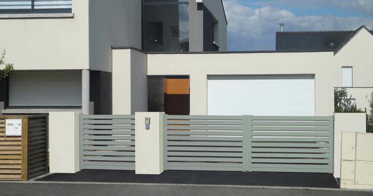 Portail battant aluminium - ajouré, semi-plein ou plein - fabrication PREMIUM ou EXCELLENCE_0