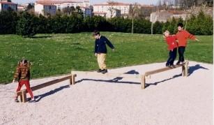 Poutre d'équilibre - Réf. PE - Pour aire de jeux et parcours de santé_0