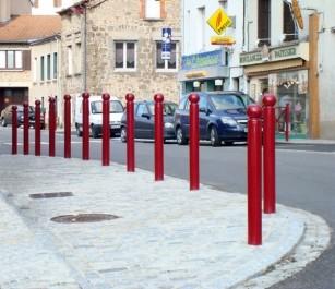 Potelet Province - tête boule en fonte, Ø 76 ou 114 mm - Hauteur 1180 mm - Fixation par scellement direct_0