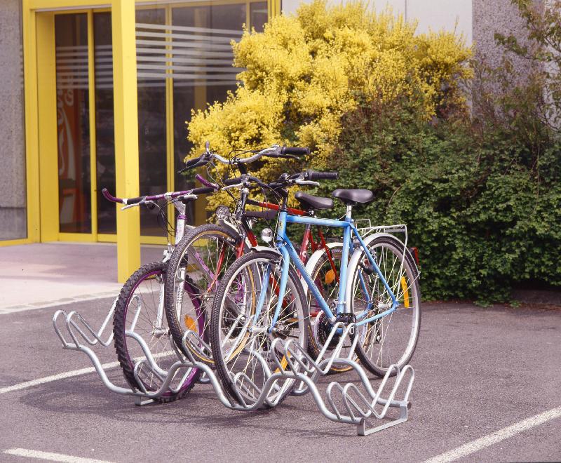 Râtelier pour 6 vélos sur 2 niveaux - MOTTEZ - B134V - côte à côte - 150 x 58,5 x 37cm_0