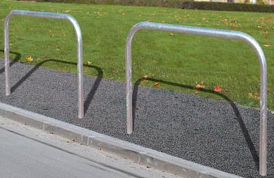 Arceaux de protection - 1,5 m - Tube Ø 60 mm - Hauteur 1 300 mm - Galvanisé ou peint sur galva_0