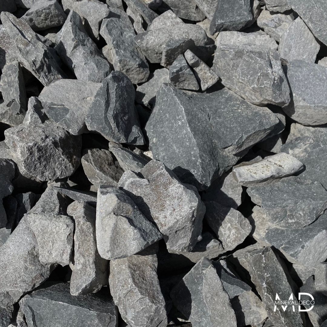 Bloc basalte gris anthracite 80/150 - Pierre à gabion / paillage minéral - BLOC CARBONE 80/150_0