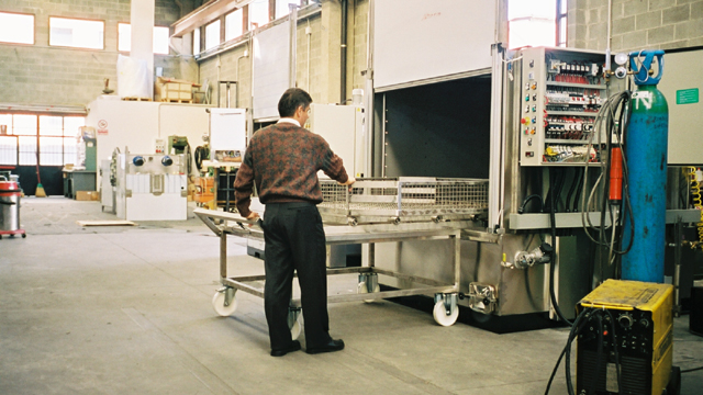 Machine cabine  inox à aspersion l240 e magido_0