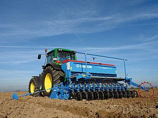 Semoir mécanique Saphir 7/300-DS 125 - Lemken - 800L, 24 socs, espacement 125mm_0