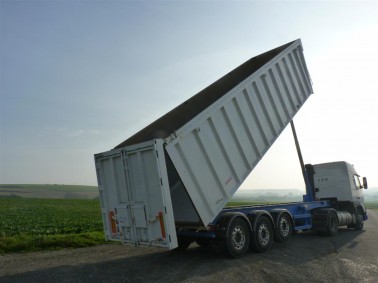 Benne à déchets grand volume en aluminium - 38 à 48 m3 - usage céréaliers et TP légers_0