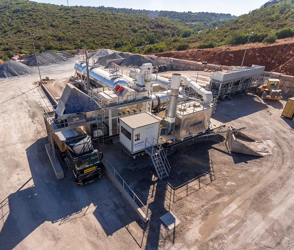 Centrale mobile discontinue 100 à 220 t/h - AB_M avec mobilité totale et faible coût d'exploitation_1