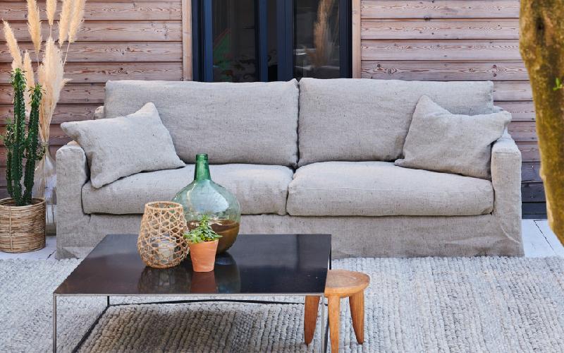 Canapé 4 places Bruges 240 cm - Home Spirit - Confort en plumes et revêtement personnalisable_0