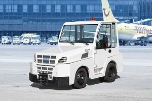 Comet 8D - Tracteur logistique Mulag - Poids propre avec cabine fermée env. 8000 kg - Sièges ergonomiques réglables_0