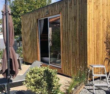 Studio de jardin - KIT&A - 11,6 m² en kit avec menuiseries en PVC double vitrage et structure isolée_0