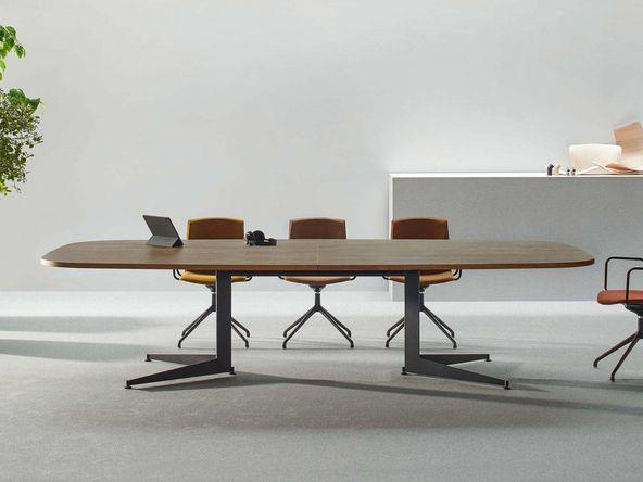 Table de réunion Usoa S en placage de bois - dimensions 320/360 x 160 cm - plateau 30 mm - piètement acier design_0
