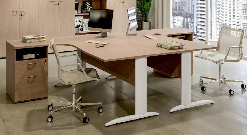 Bureau d'angle compact 160 x 80/100 cm - Pied métallique en 'L', caisson hauteur bureau à droite, 3 tiroirs, finition alu et aulne_0