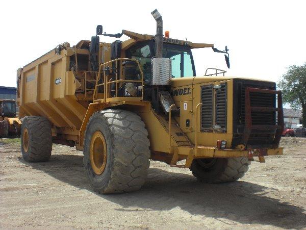 Tombereau articulé - 45 m3 - moteur QSM11 - 375 CV - 4 roues motrices égales_0