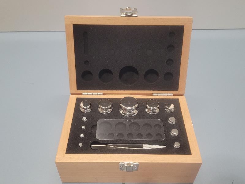 Coffret de 12 poids E2 de 1 g à 500 g - ZWIEBEL_0