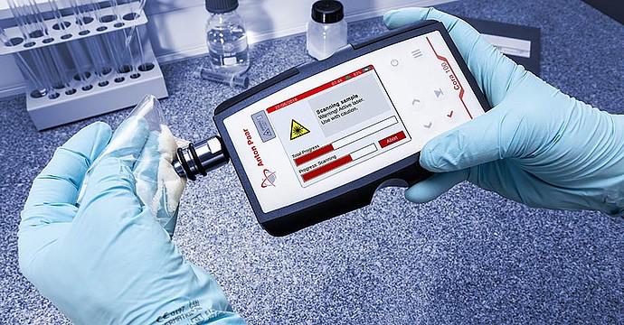 Spectromètre raman portatif : cora 100_0