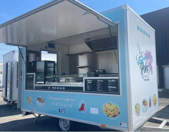 Remorque Snack 3,60m - Pour snacking varié - Adaptée aux zones d'activités - Personnalisable_0