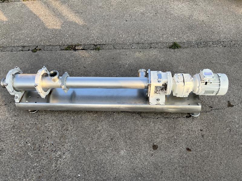 Pompe PCM Moineau MP25H6 - 5 m3/H, 5 bar, Moteur 1.1 kW, Année 2001_0