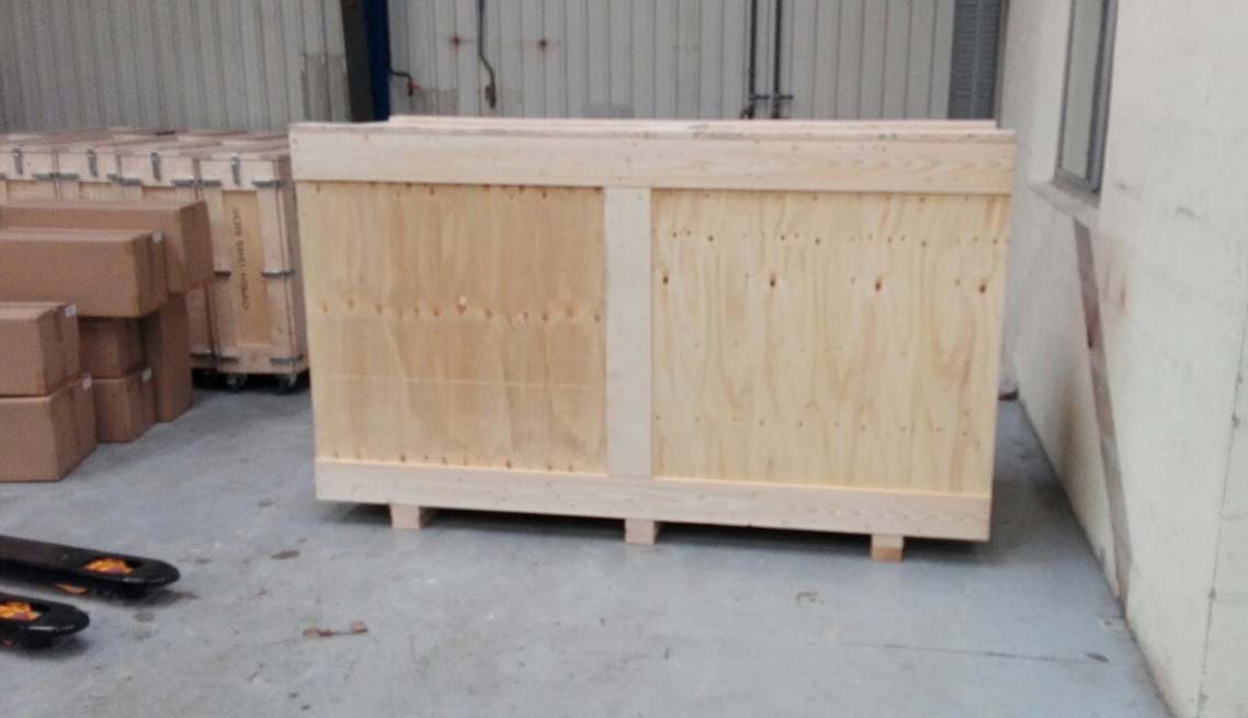 Caisse en bois sur mesure pour l'emballage industrielle des 2 roues (moto - scooters - vélos - quads...) - LEC EMBALLAGES_0