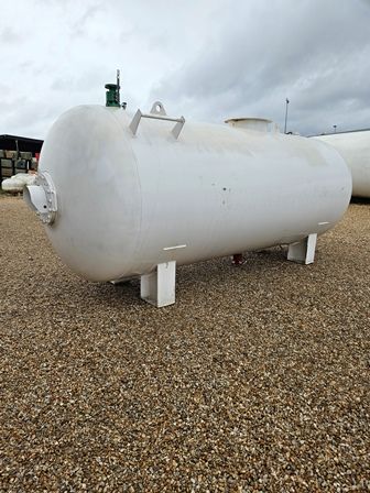 Cuve ex gaz 13 400 L - Ref : W01341805004 - Dabert-Citernes - Diamètre 1.90 m, Longueur 5.80 m_0