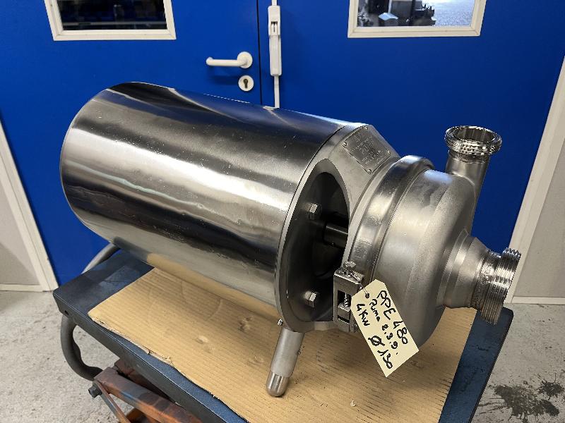 Pompe centrifuge APV-Puma Type 2.3.9 - PPE480, reconditionnée avec moteur 4 kW_0