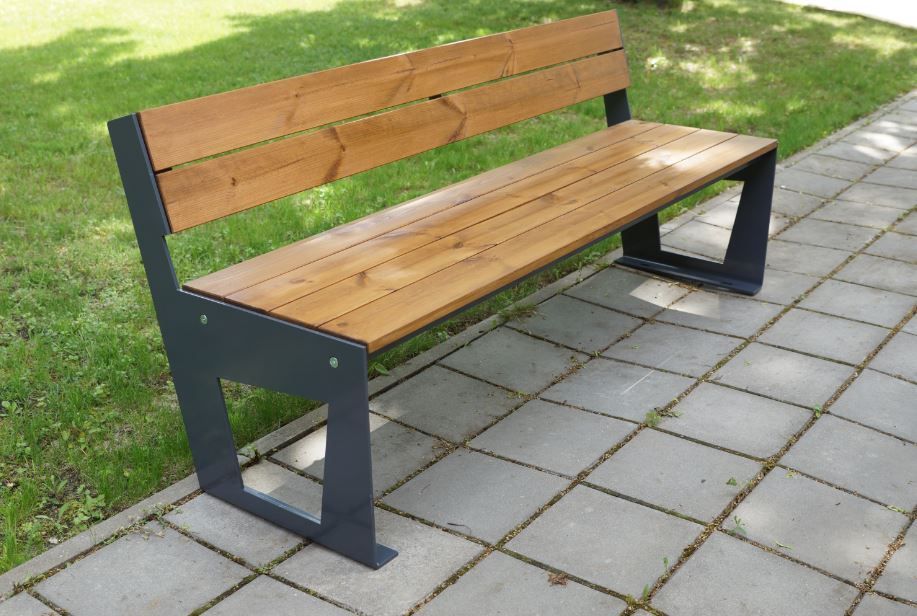 Banc public robuste en acier renforcé et bois mélèze