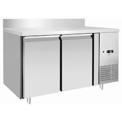 METRO Professional Table réfrigérée GCC2100BS, Inox, 136x70x85cm, 215L, refroidissement par air, 250W, dégivrage automatique, avec serrure, argent_0