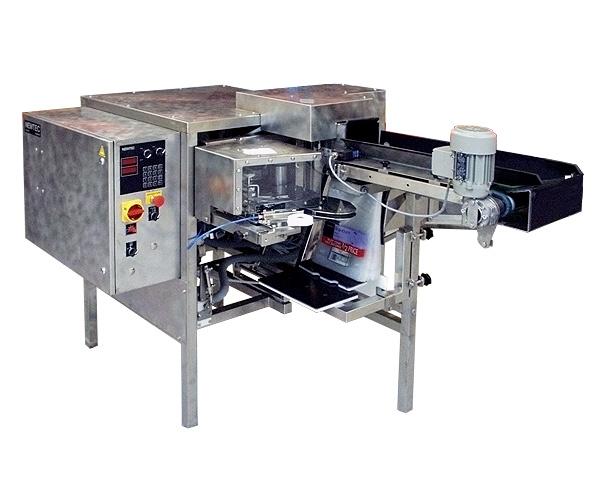 Newtec Ensacheuse PEB40A - automatique pour sacs préformés plastiques en liasse - capacité 0,5 à 3kg_0